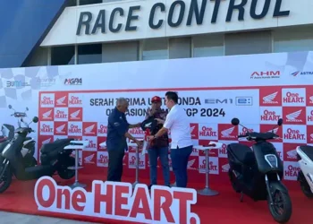Foto: Perdana, Motor Listrik Honda Resmi Dukung MotoGP Mandalika 1
