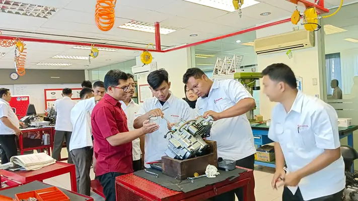 Foto: PT Indako Trading Coy selaku main dealer Honda di wilayah Sumatera Utara bersama PT Astra Honda Motor (AHM) akan menggelar rangkaian aktivitas istimewa bertajuk “ Festival Vokasi Satu Hati 2025”.(Istimewa)
