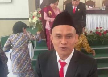 Hanya Raih 94 Suara di Pemilu, Franz Sihaholo Dilantik Jadi Anggota DPRD