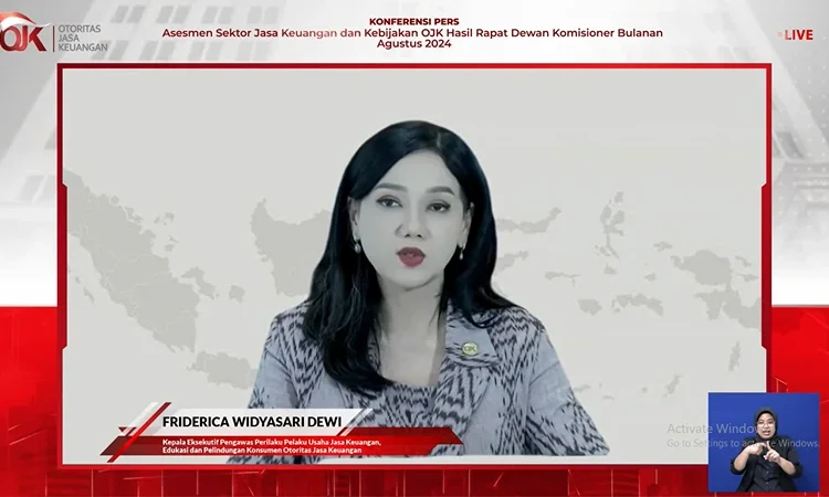 ​Anggota Dewan Komisioner OJK Bidang Edukasi dan Perlindungan Konsumen Friderica Widyasari Dewi. (seputarsumut/Asiong)