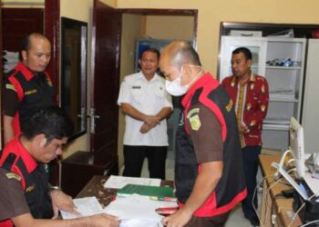 Jaksa Geledah Kantor Disporabudpar Tebing Tinggi