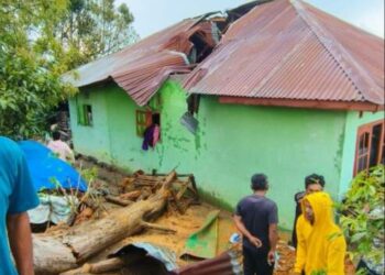 Puting Beliung Terjang 16 Rumah di Taput, 1 Orang Tewas