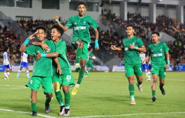 Foto: Kalahkan Jawa Barat 1-0, Jawa Timur raih emas sepak bola putra.
