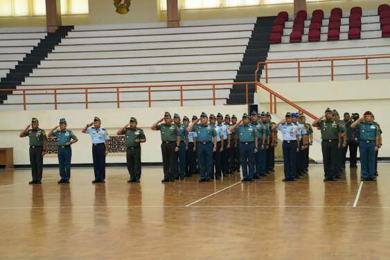 Foto: Laporan Korps Kenaikan Pangkat 86 Perwira Tinggi TNI. Foto: Puspen TNI.