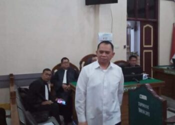 Bupati Labuhanbatu Dituntut 6 Tahun Penjara