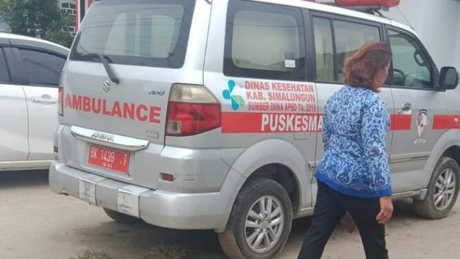 Foto: Mobil ambulans Puskesmas Marubun Jaya yang dicuri.