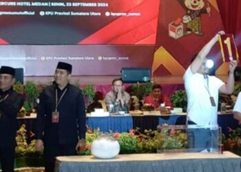 Bobby dan Edy Saling Sindir soal Jalan Rusak, Nama Mulyono Kena Sentil