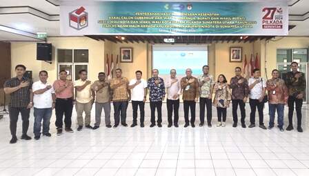 Foto: RS Adam Malik telah menyerahkan hasil pemeriksaan kesehatan 55 paslon kepala daerah se- Sumut ke KPU.