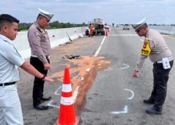 Pesta Sabu di Mobil, 3 Pria Tewas Kecelakaan di Tol