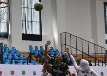 Jendela Kaca Venue Basket PON Pecah, Sejumlah Penonton Luka Kena Kaca