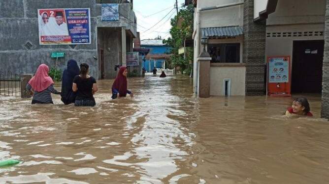 Foto: Banjir yang melanda sebagian wilayah kota Binjai.