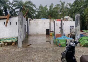 Diterjang Angin Kencang, Puluhan Rumah di Aceh Timur Rusak
