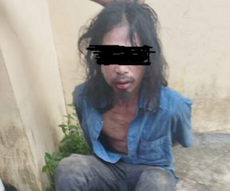 Pelaku MS (35) saat tertangkap basah oleh warga mencuri di ladang cabai warga, Selasa (3/9/2024).