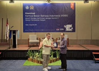 Foto: Sofyan Tan: Kata Nebeng Jadi Viral Karena Berubah Makna 3