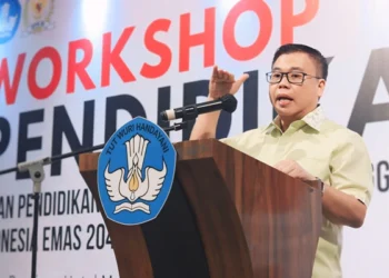Foto: Sofyan Tan: Guru Harus Mendapat Jaminan Perlindungan Hukum 4