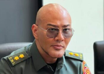Pemberian Pangkat Letkol Tituler Deddy Corbuzier Digugat