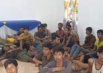 Ratusan Pengungsi Rohingya Terdampar di Pantailabu Deli Serdang
