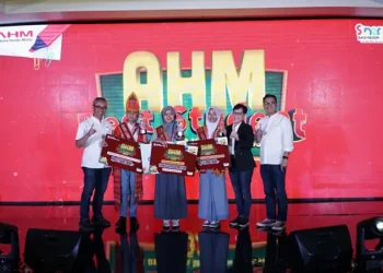 Foto: Produk Makanan Bergizi Antar Siswa Sumatera Barat Raih Level Tertinggi AHM Best Student 2024 1