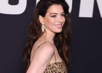 Anne Hathaway Kembali ke “Princess Diaries 3”