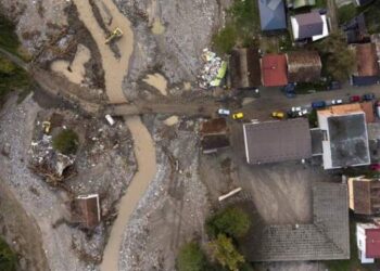 22 Orang Tewas Diterjang Banjir Bandang-Tanah Longsor
