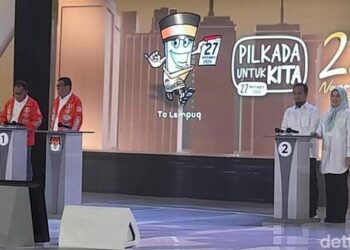 Waduh! Simpatisan Dua Paslon Adu Jotos di Area Debat Pilgub