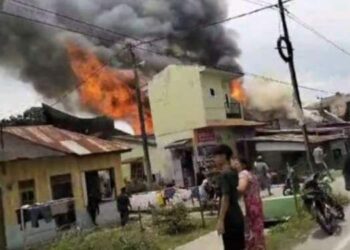 4 Rumah di Toba Hangus Terbakar