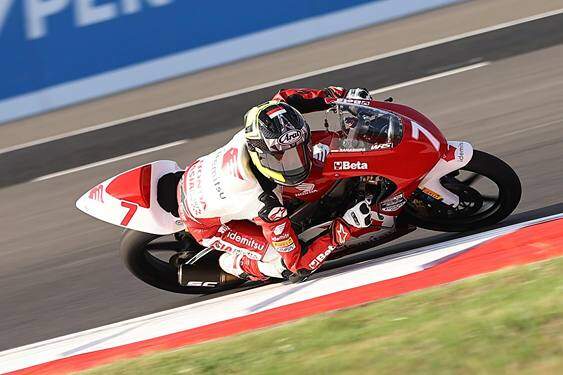Foto: Pembalap binaan PT Astra Honda Motor (AHM) Muhammad Kiandra Ramadhipa langsung menuju Jepang untuk melanjutkan perjuangan pada gelaran balap Idemitsu Asia Talent Cup (IATC) 2024 putaran keempat yang digelar di sirkuit Mobility Resort Motegi, Jepang pada akhir pekan ini (5-6/10).(Istimewa)