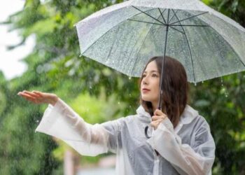 Musim Hujan Tiba, Ini 8 Cara Menjaga Daya Tahan Tubuh