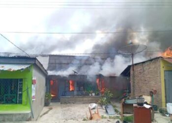 Kota Siantar Membara, 8 Rumah Terbakar Hebat