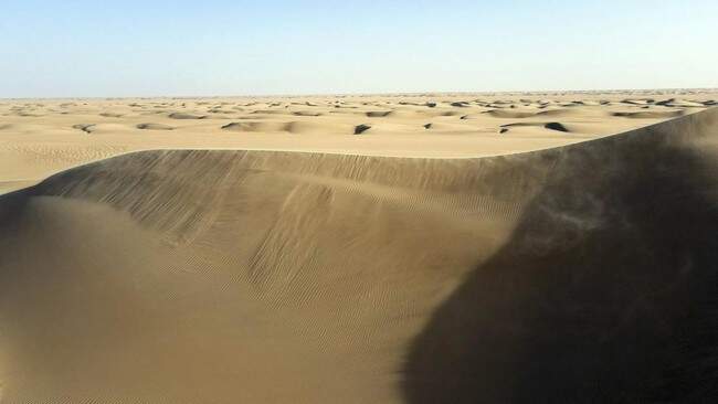 Foto: Gurun Sahara di Maroko banjir setelah mengalami hujan paling lebat selama dua hari.