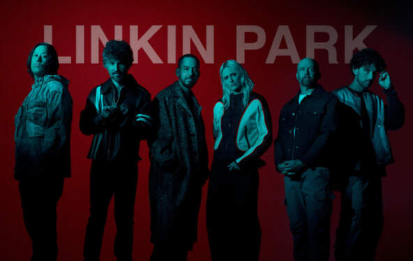 Foto: Linkin Park kembali rilis single baru "Over Each Other".
