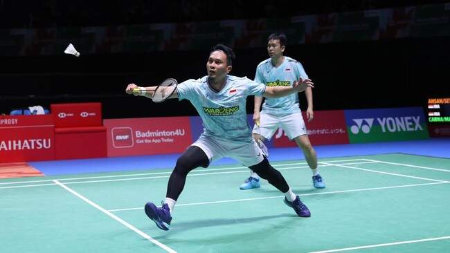 Foto: Mohammad Ahsan/Hendra Setiawan lolos ke babak 16 besar Arctic Open 2024.