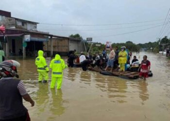 Dilanda Banjir, Transportasi Aceh-Sumut Lumpuh!
