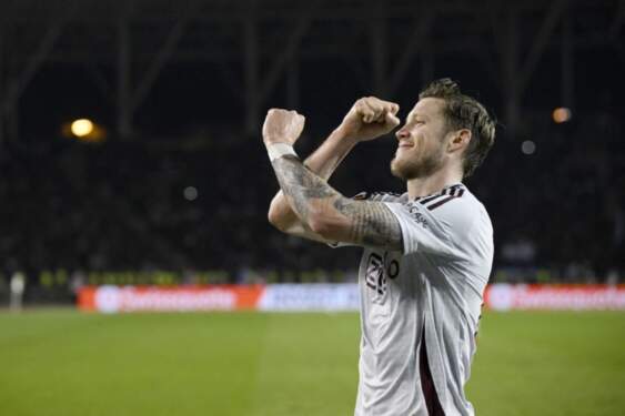 Foto: Penyerang Ajax Wout Weghorst merayakan keberhasilannya mencetak gol ke gawang Qarabag pada pertandingan Liga Europa.