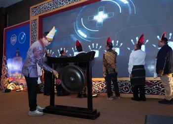 Foto: Aulia Harapkan Rakornas Aptikom di Medan Lahirkan Sistem Digital Mumpuni 1