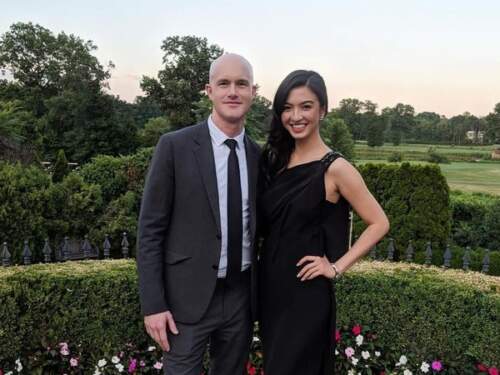 Foto: Raline Shah dan Brian Armstrong.