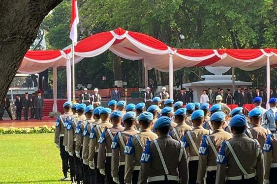 Foto: Upacara peringatan Hari Kesaktian Pancasila di Lubang Buaya, Jakarta Timur, Selasa (1/10).