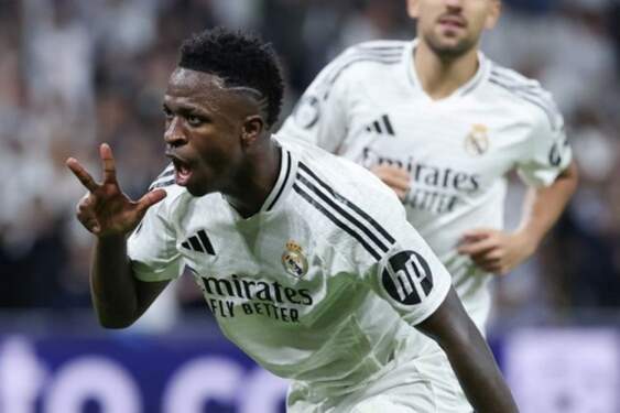Foto: Vinicius Jr cetak hattrick sekaligus antar Real Madrid menang 5-2 atas Borussia Dortmund.