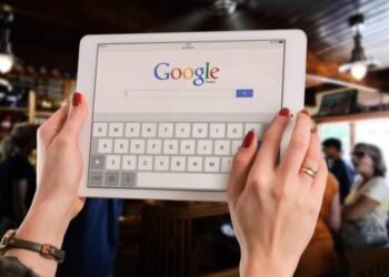 Jangan Sekali-kali Googling Kata Ini di Internet!