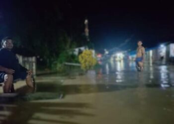 Hujan Deras, Ratusan Rumah Warga Tapian Dolok Terendam Banjir