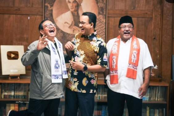 Foto: Anies Baswedan bersama Pramono Anung dan Rano Karno.