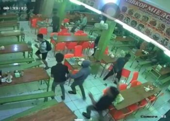 Geng Motor Serang Warkop di Delitua, Pengunjung Berhamburan