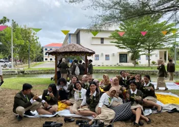 Kampung Kreasi Kita, atau KARETA, hadir sebagai sebuah Display Desa Wisata Berbasis Desa yang Kreatif dan Inspiratif, kali ini Kareta hadir dalam konsep budaya jawa dikemas dalam suasana interaktif dan penuh kreativitas.(Istimewa)