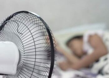 Terungkap! Kipas Angin-Mandi Malam Tak Sebabkan Pneumonia
