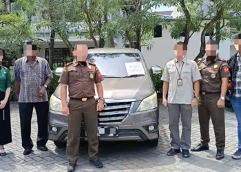 Tunggak Pajak Rp750 Juta, KPP Medan Timur Sita Mobil Wajib Pajak