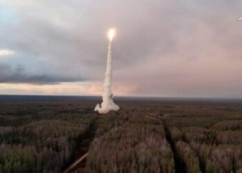 Rusia Luncurkan Rudal Balistik Antarbenua ke Ukraina
