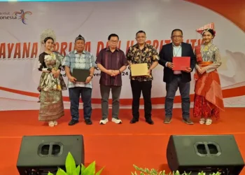 Foto: Sofyan Tan: Harus Menunggu Sejam Layanan Bagasi Bandara Sangat Lambat dan Tak Prima 1