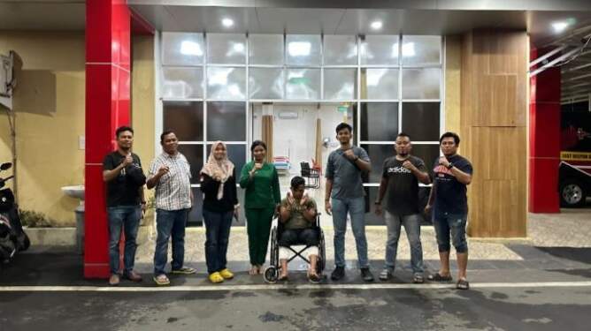 Foto: Pelaku setelah mendapat perawatan di RS Bhayangkara Medan.
