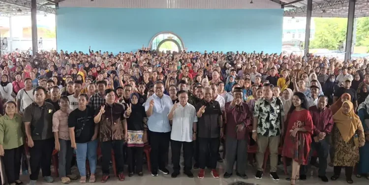 Foto: Kegiatan pengiriman bahan bakar minyak (BBM) dari Medan ke lokasi event internasional Aquabike Jetski World Championship 2024, Selasa (12/11).(Istimewa)