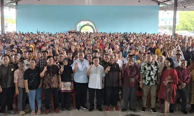Foto: Kegiatan pengiriman bahan bakar minyak (BBM) dari Medan ke lokasi event internasional Aquabike Jetski World Championship 2024, Selasa (12/11).(Istimewa)